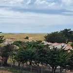 L'horizon Dore, Vue Et Dunes, A Pied *
