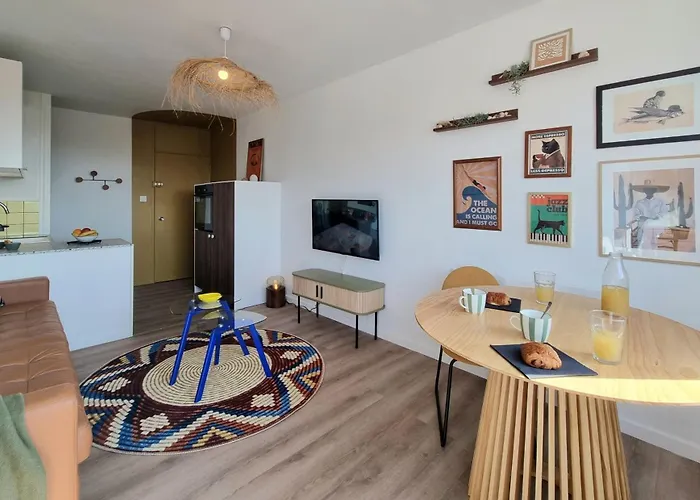 L'horizon Doré, Vue Et Dunes, à Pied *